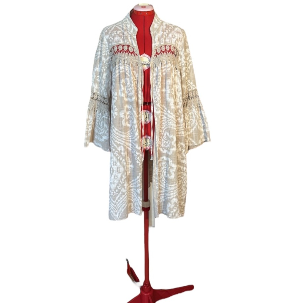 Kaktus Made in Italy Beige Patterned Open Tunic with Bell Sleeves Size Medium